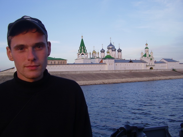 Через Волгу на пароме