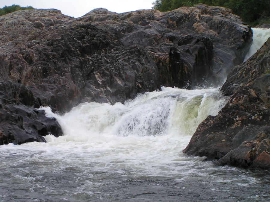 Нижняя ступень водопада