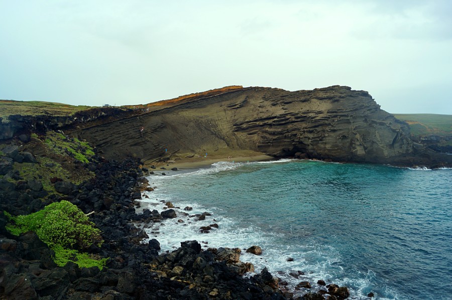   (Green Sand Beach).  2