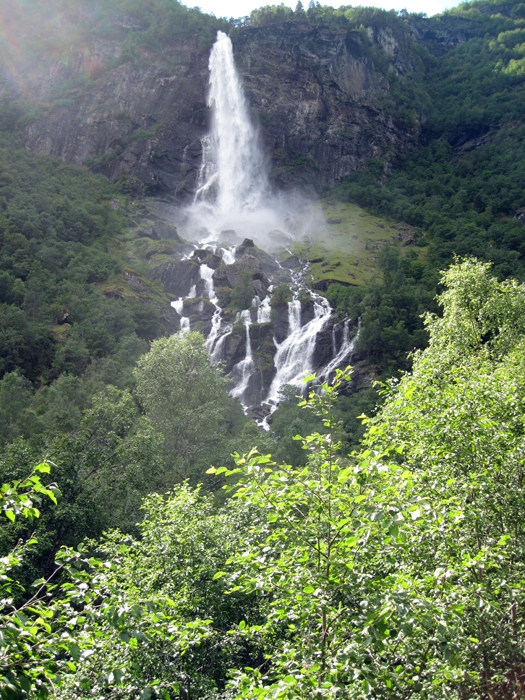  Rjoandefossen,  3