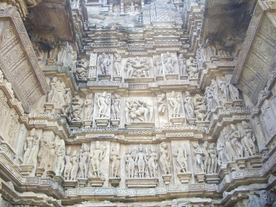    (Khajuraho),  10