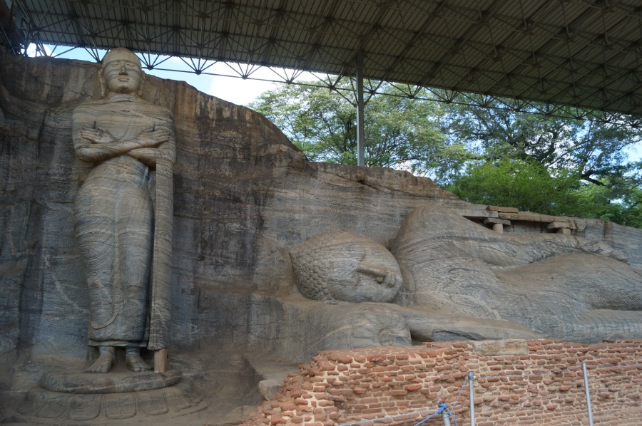     (Polonnaruwa)